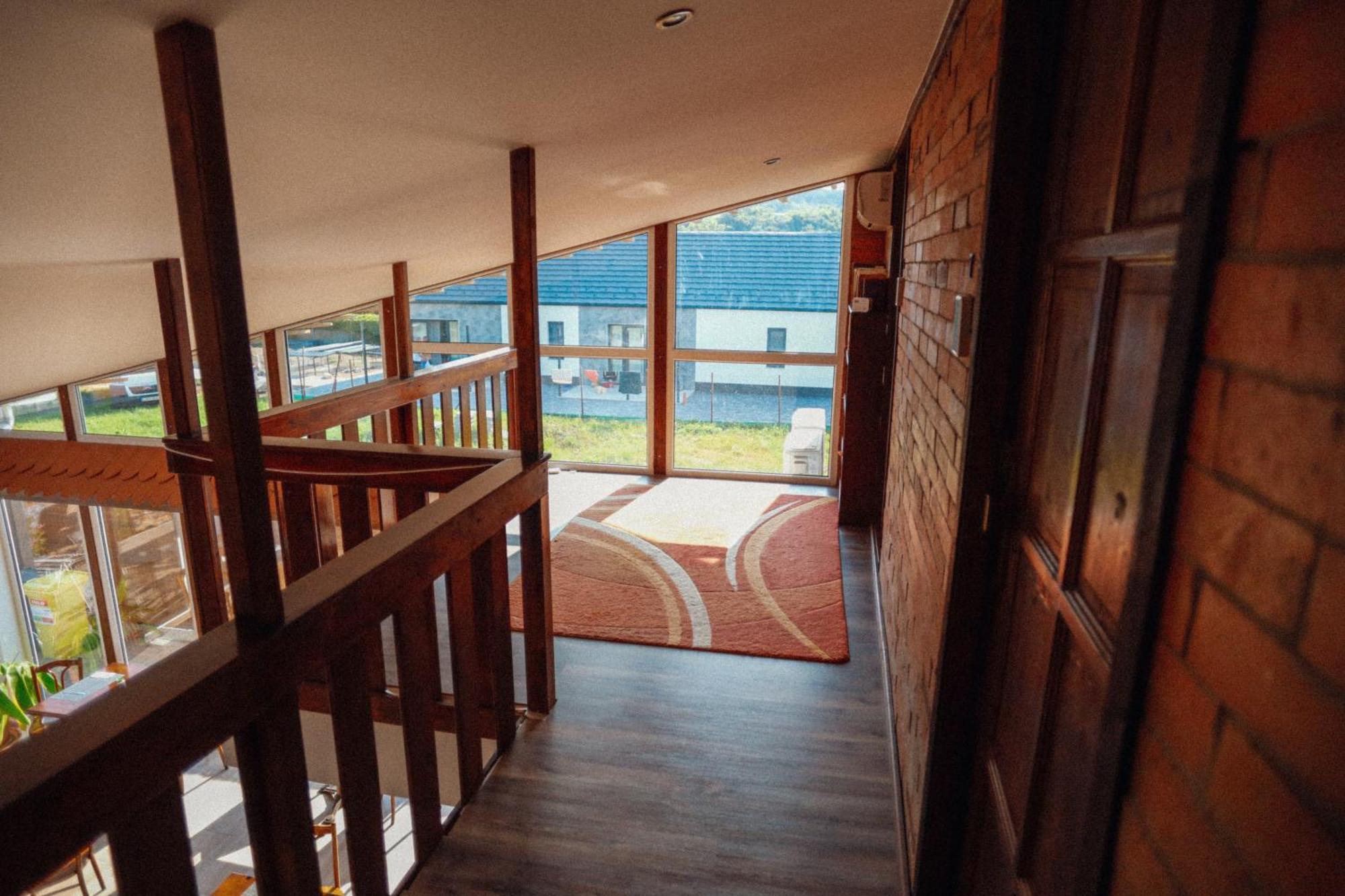 Megnyugtat-Lak Apartmanhaz Демьен Экстерьер фото